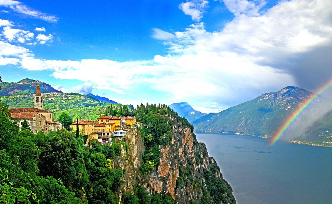 Casa De Pol Exclusive Lake View By Gardadomusmea Tremosine 外观 照片